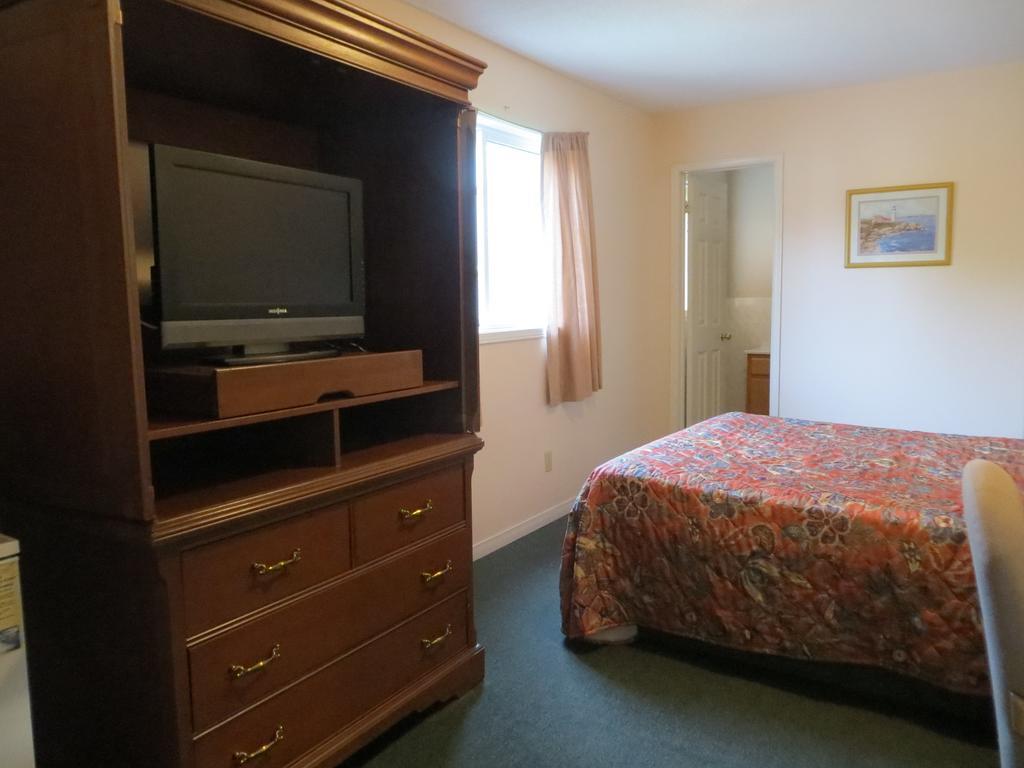 Villa Nova Motel Wasaga Beach Esterno foto