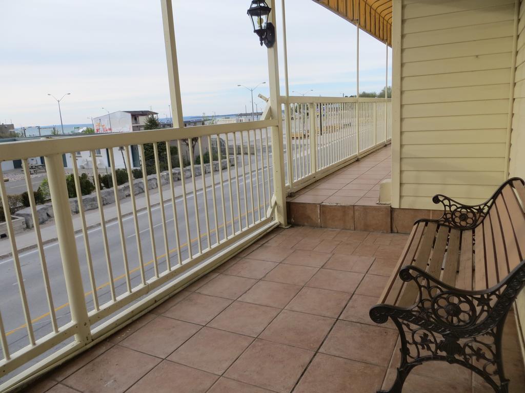 Villa Nova Motel Wasaga Beach Esterno foto