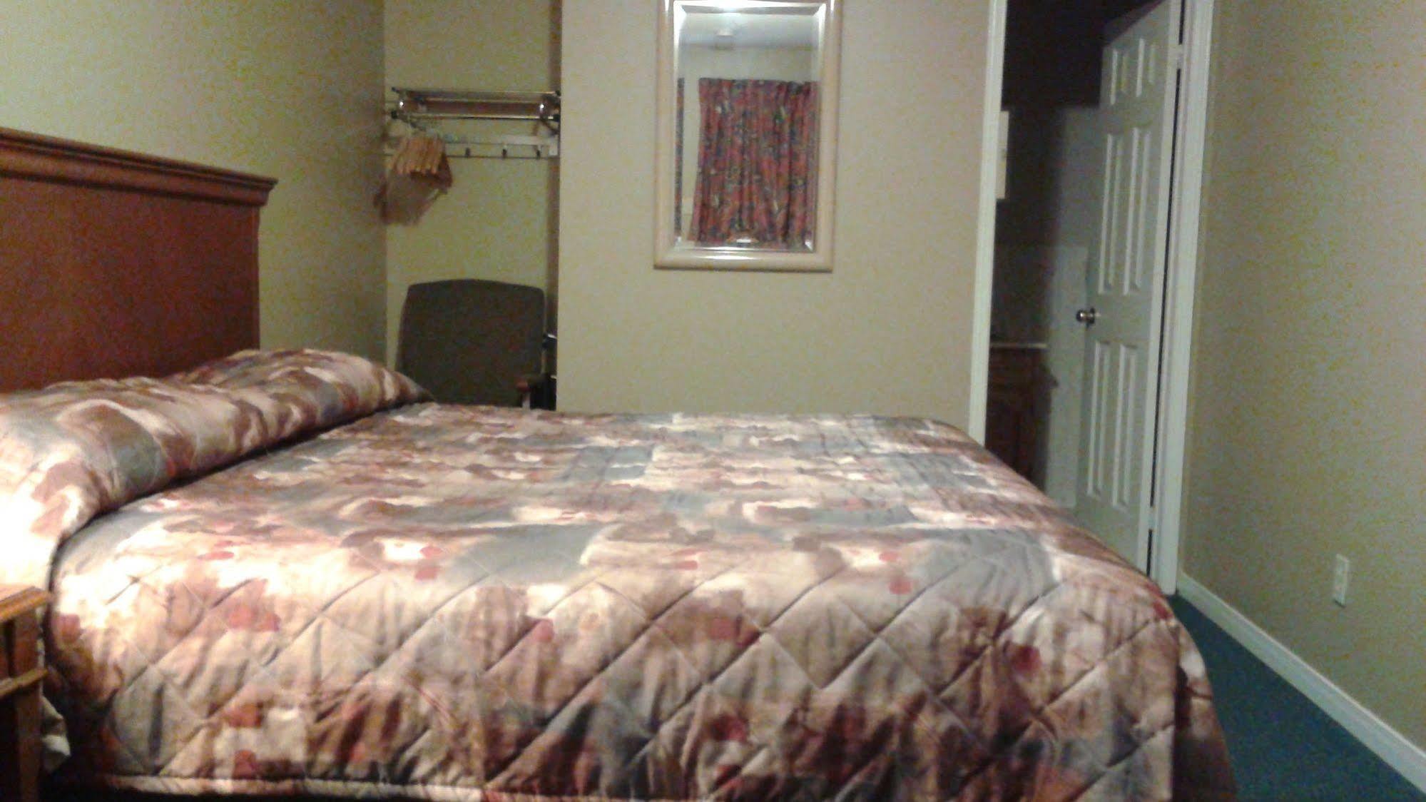Villa Nova Motel Wasaga Beach Esterno foto